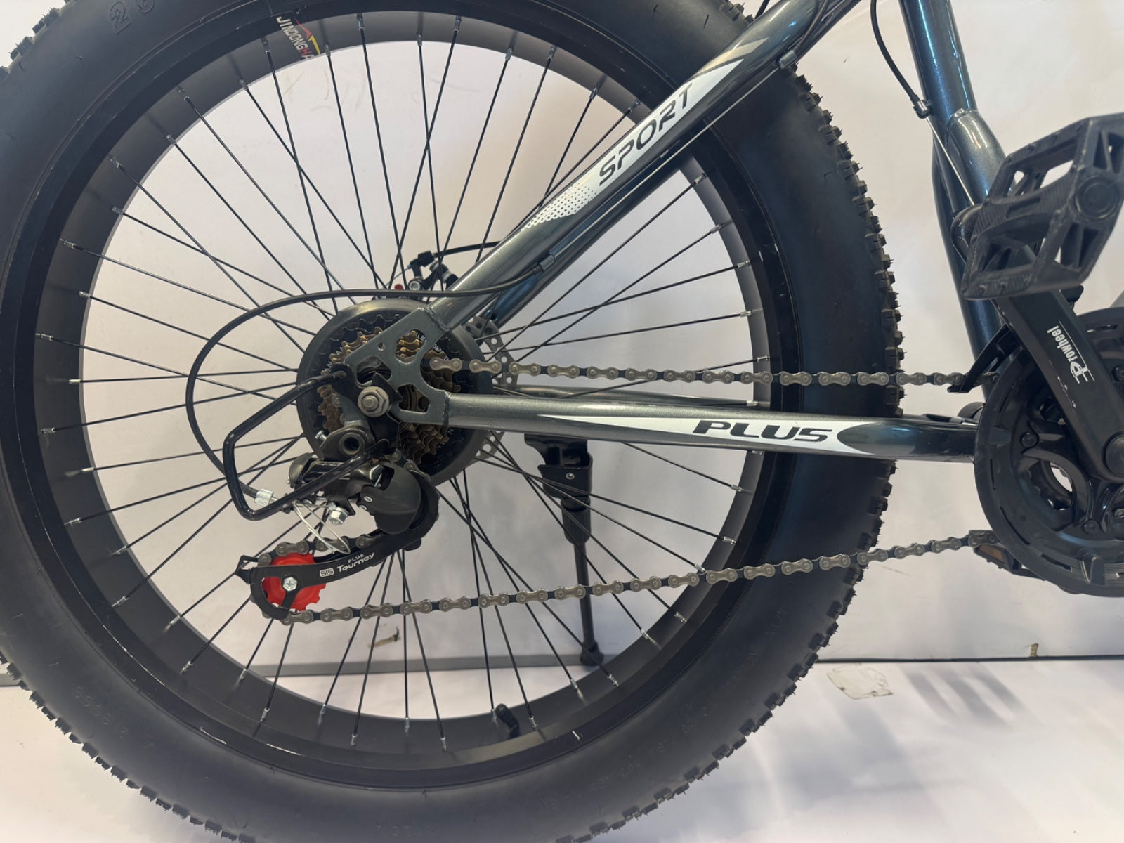 Fat Tyre Mountain Bicycle – Grey & Blue